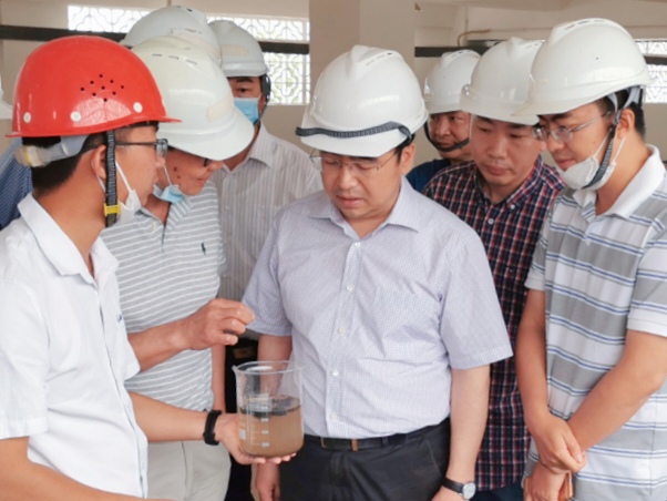 1595310945899531.jpg 52002.jpg